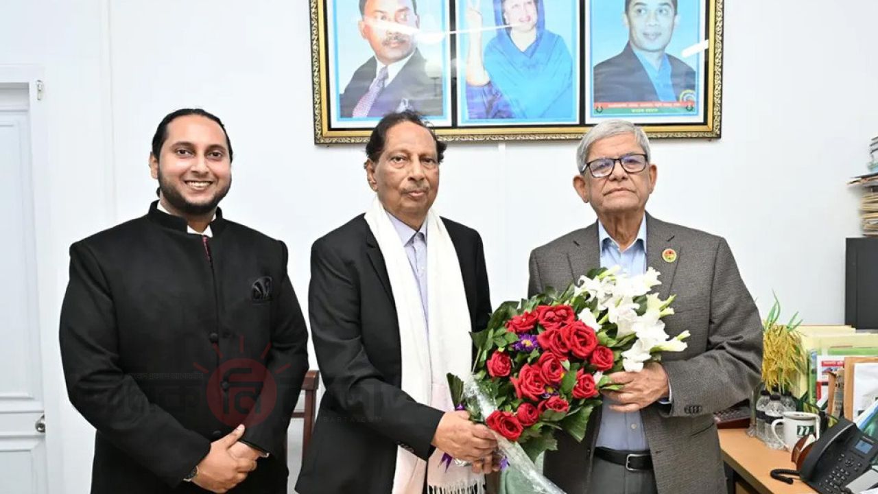 অধ্যাপক ড. আবু সাইয়িদ বিএনপি-তে যোগদান: রাজনৈতিক পথচলায় নতুন অধ্যায়