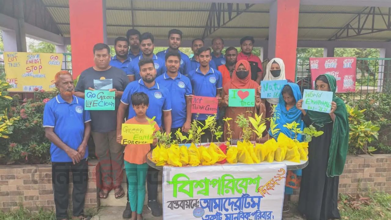 দেবহাটায় আমাদের টিমের উদ্যোগে চারা বিতরন ও পরিচ্ছন্নতা অভিযান অনুষ্ঠিত। 